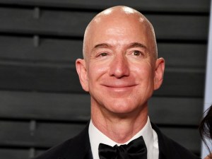 bezos eyes
